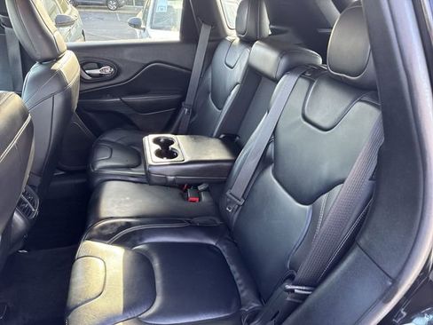 Used 2016 Jeep Cherokee Limited AWD/4WD image 23