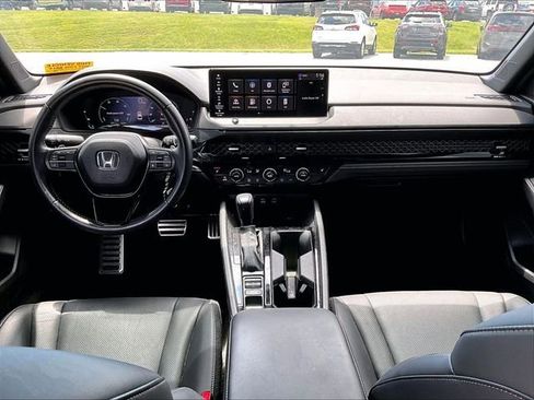 Used 2024 Honda Accord Sport image 8