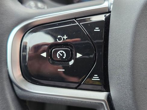 Certified 2024 Volvo S60 B5 Plus FWD image 33