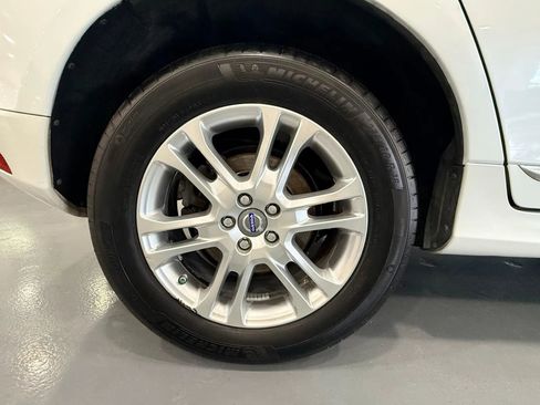 Used 2015 Volvo XC60 T5 Premier image 33