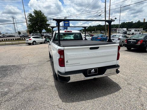 Used 2022 Chevrolet Silverado 1500 W/T RWD image 10