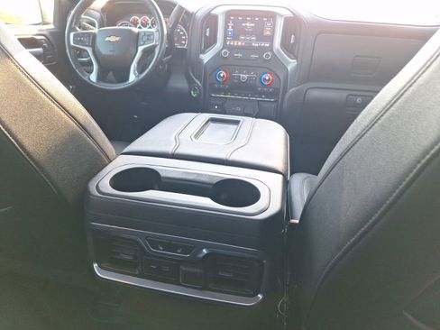 Used 2021 Chevrolet Silverado 1500 LTZ image 34