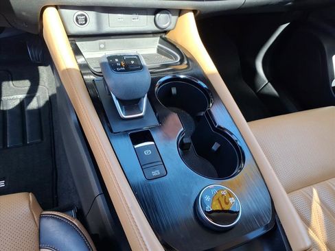 Used 2021 Nissan Rogue Platinum image 11