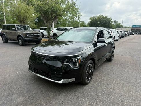 Used 2025 Kia Niro Wind FWD image 1