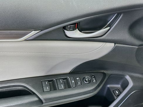 Used 2021 Honda Civic EX-L image 15