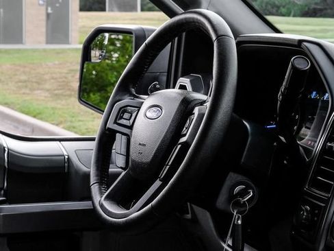 Used 2019 Ford F150 XLT w/ Equipment Group 301A Mid RWD image 14