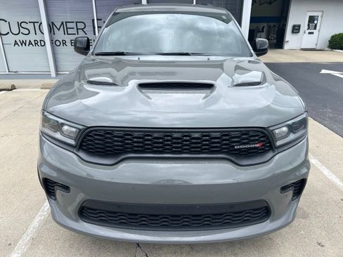 Certified 2025 Dodge Durango R/T w/ Blacktop Package AWD/4WD image 2