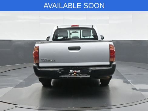 Used 2012 Toyota Tacoma 2WD Regular Cab image 6