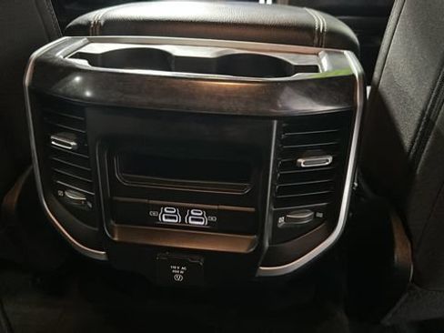 Used 2022 RAM 1500 Big Horn AWD/4WD image 24