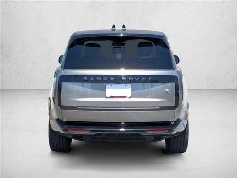 Used 2023 Land Rover Range Rover SE AWD/4WD image 7