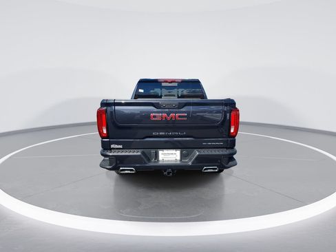 Used 2025 GMC Sierra 1500 Denali w/ Denali Reserve Package AWD/4WD image 7