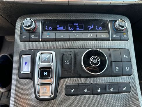 Used 2020 Hyundai Palisade Limited FWD image 16