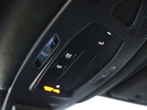 Used 2024 Porsche Cayenne Turbo GT image 22