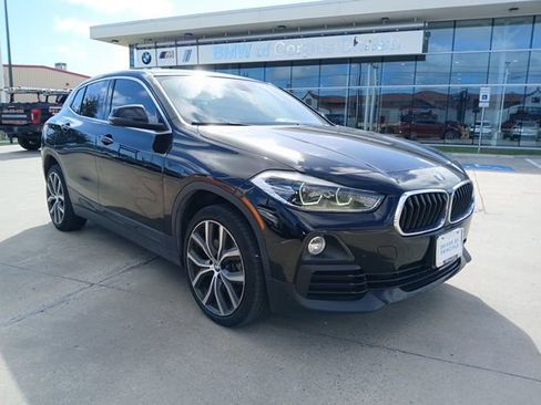 Used 2018 BMW X2 sDrive28i image 2