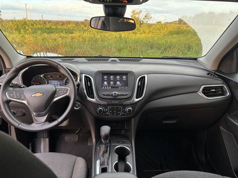 Used 2024 Chevrolet Equinox LT w/ LPO, Floor Liner Package AWD/4WD image 16