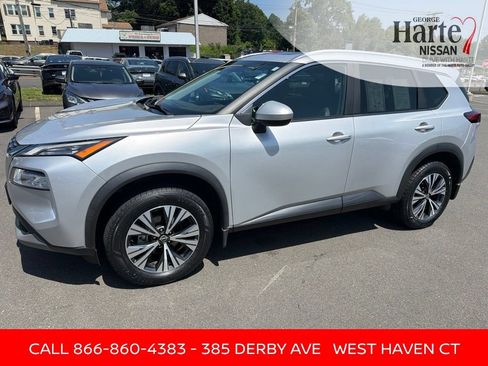 Certified 2023 Nissan Rogue SV w/ SV Premium B Package AWD/4WD image 4