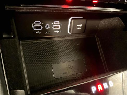 Used 2021 Jeep Grand Cherokee L Laredo image 28