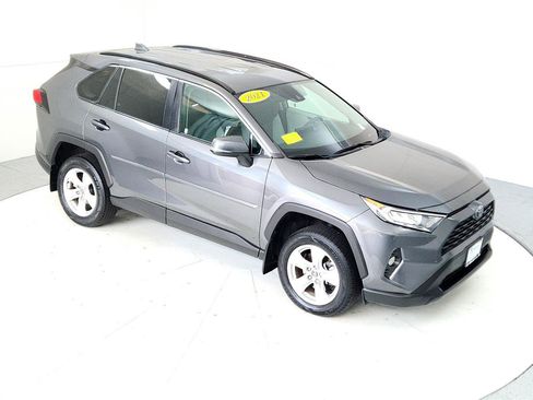 Certified 2021 Toyota RAV4 XLE image 16