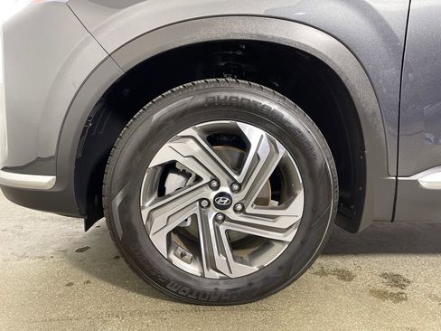 Certified 2023 Hyundai Santa Fe SEL w/ Premium Package image 11