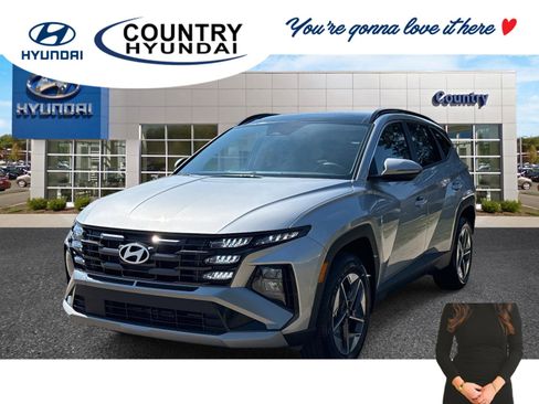 New 2025 Hyundai Tucson SEL image 1
