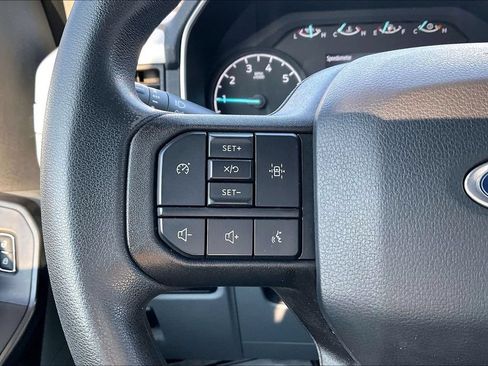 Used 2022 Ford F150 XL w/ Equipment Group 101A High AWD/4WD image 12