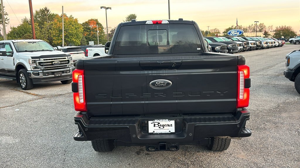 Used 2025 Ford F250 Lariat w/ Black Appearance Package AWD/4WD image 30