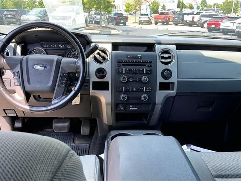 Used 2011 Ford F150 XLT w/ XLT Chrome Pkg RWD image 10