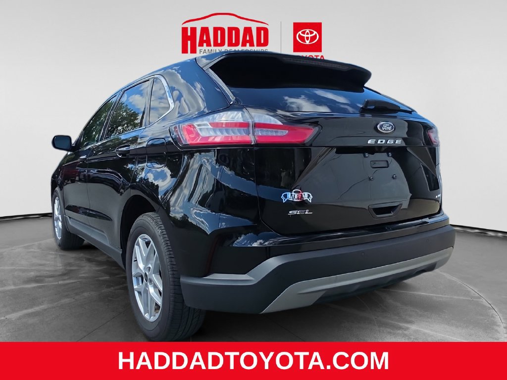 Used 2024 Ford Edge SEL AWD/4WD image 3