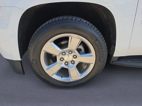 Used 2019 Chevrolet Tahoe LT RWD image 38