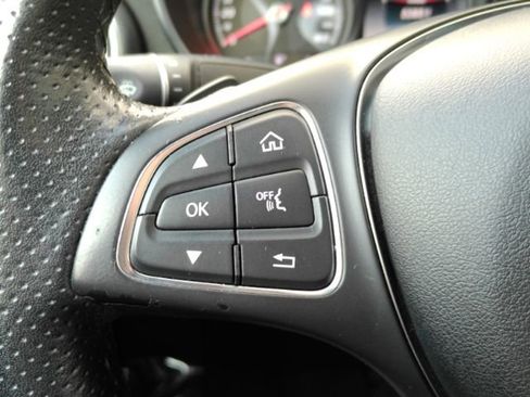 Used 2018 Mercedes-Benz C 300 CONVERTIBLE image 36