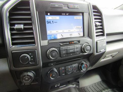 Used 2018 Ford F150 XLT w/ Equipment Group 302A Luxury AWD/4WD image 19