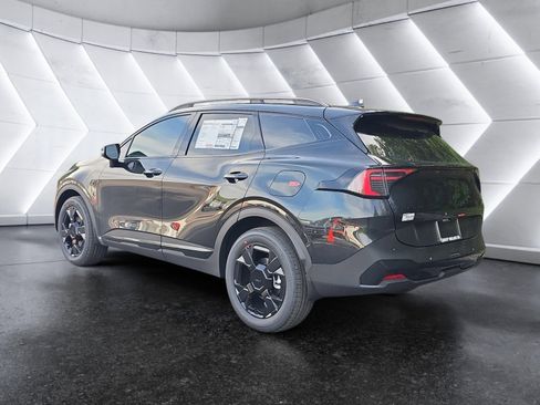 New 2026 Kia Sportage X-Line AWD/4WD image 3
