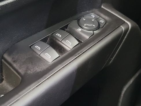 Used 2020 Chevrolet Silverado 1500 Custom w/ Custom Value Package RWD image 27