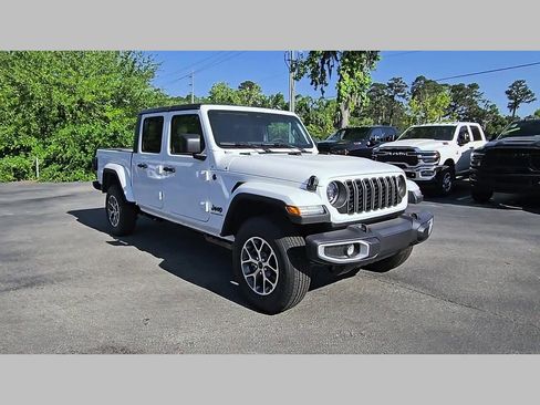 New 2026 Jeep Gladiator Sport AWD/4WD image 37