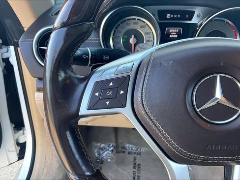 Used 2014 Mercedes-Benz SL 550 image 23