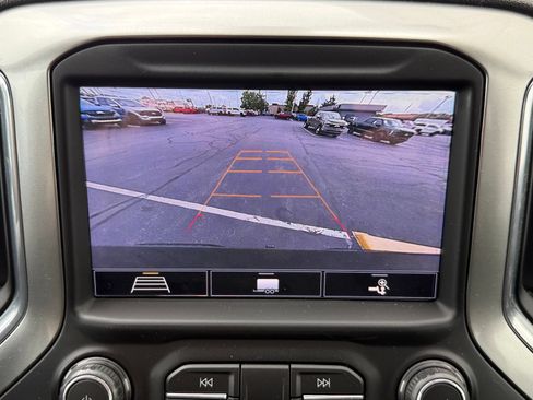 Used 2020 Chevrolet Silverado 1500 LT Trail Boss AWD/4WD image 37