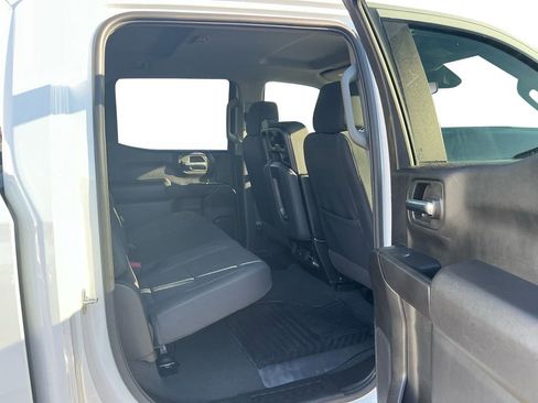 Used 2025 Chevrolet Silverado 1500 Custom w/ Turbomax Blackout Package image 23