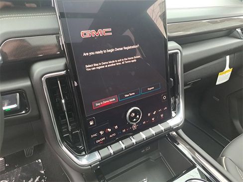 New 2026 GMC Yukon Elevation w/ Elevation Premium Package image 24