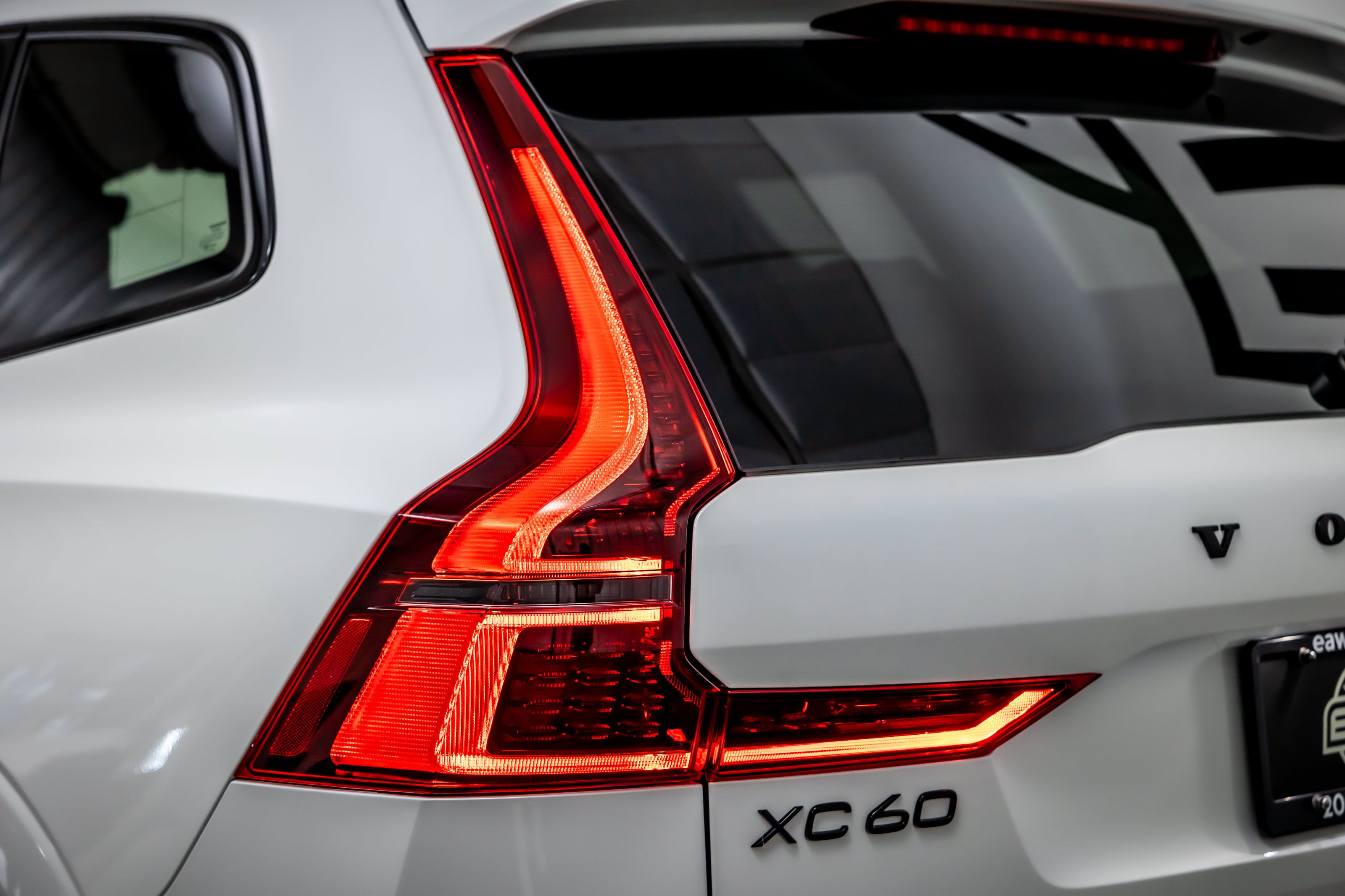 Used 2026 Volvo XC60 B5 Ultra w/ Protection Package Premier AWD/4WD image 13