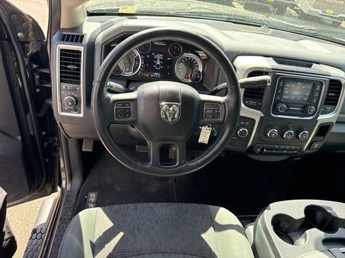 Used 2016 RAM 2500 Big Horn w/ Black Appearance Group AWD/4WD image 17