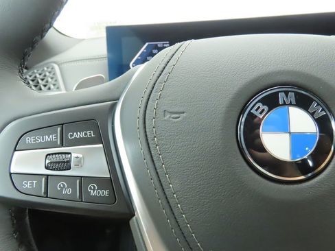 Certified 2025 BMW X5 sDrive40i w/ Parking Assistance Package image 12