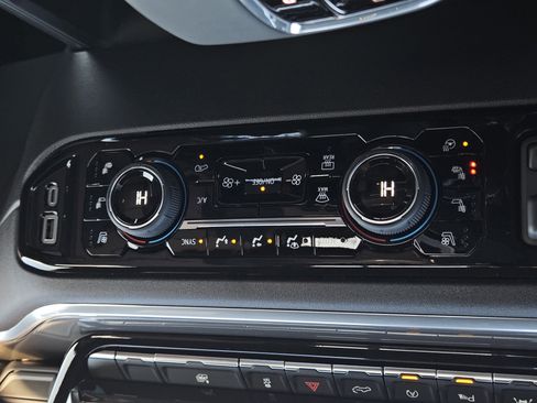 New 2026 Chevrolet Silverado 1500 High Country image 20