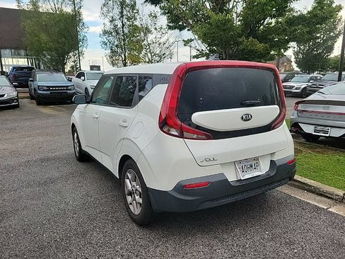 Used 2021 Kia Soul LX w/ Paint Protection Package FWD image 4