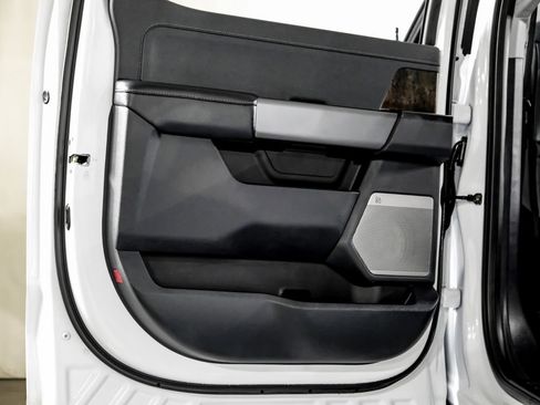 Used 2026 Ford F350 Lariat AWD/4WD image 37