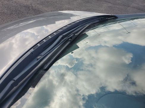 Used 2013 Hyundai Elantra Limited FWD image 11