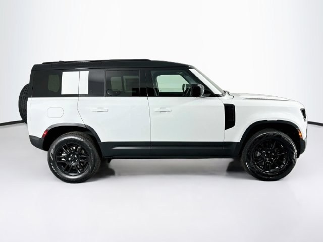 New 2026 Land Rover Defender 110 S AWD/4WD image 4