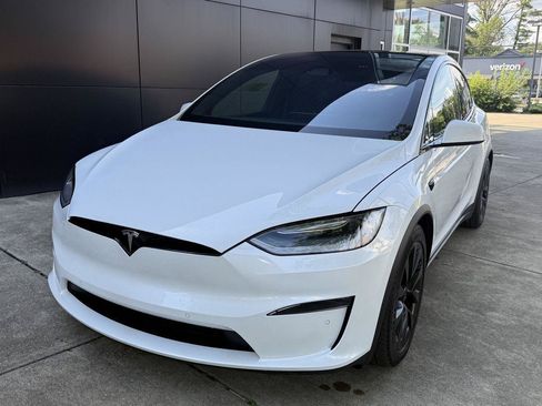 Used 2022 Tesla Model X AWD/4WD image 6