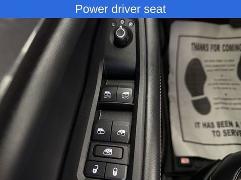 Used 2021 Jeep Grand Cherokee L Laredo image 18