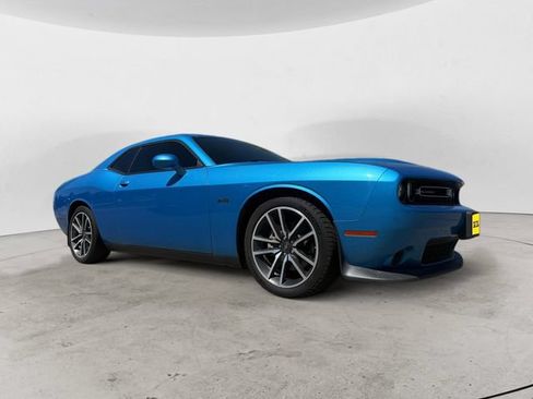 Used 2023 Dodge Challenger R/T w/ Plus Package RWD image 7