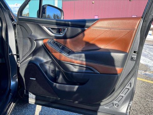 Used 2024 Subaru Forester Touring image 20